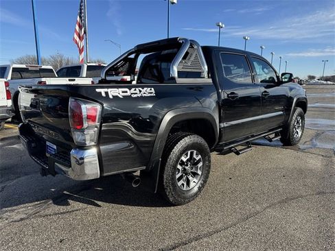 Used 2023 Toyota Tacoma TRD Off-Road w/ Black Out Package (TMS) image 7