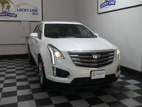 Used 2017 Cadillac XT5 Luxury AWD/4WD image 5