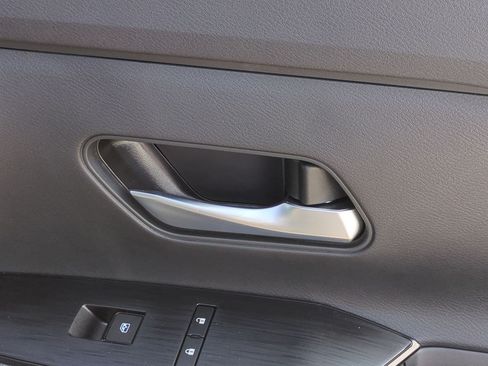 New 2026 Nissan Kicks SV FWD image 36