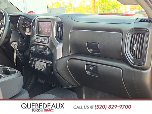 Used 2021 Chevrolet Silverado 1500 Custom Trail Boss w/ LPO, Dark Essentials Package AWD/4WD image 28