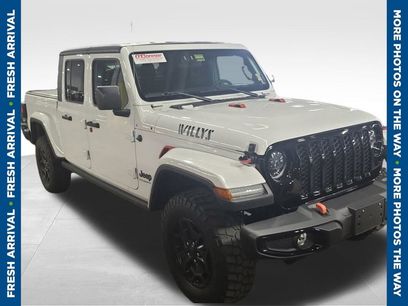 Used 2023 Jeep Gladiator Sport