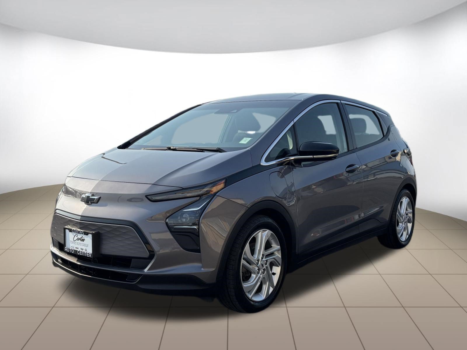 Used 2023 Chevrolet Bolt LT FWD image 3