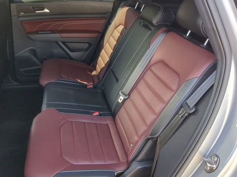 Certified 2022 Volkswagen Atlas Cross Sport SEL Premium R-Line image 17