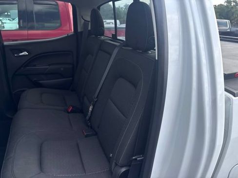 Used 2018 GMC Canyon SLE w/ SLE Convenience Package RWD image 10