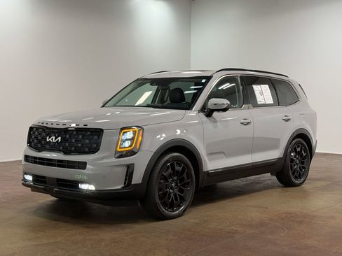 Used 2022 Kia Telluride SX image 28