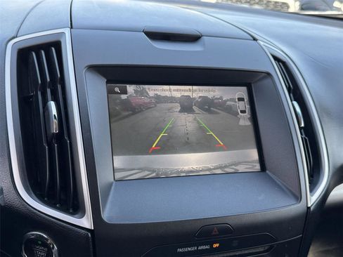 Used 2015 Ford Edge SEL w/ Equipment Group 201A FWD image 31