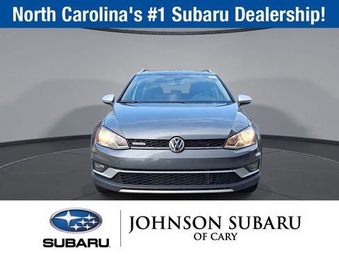 Used 2017 Volkswagen Golf Alltrack SE image 30