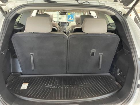 Used 2017 Hyundai Santa Fe Limited w/ Cargo Package AWD/4WD image 18