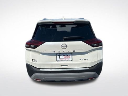Used 2023 Nissan Rogue SV w/ SV Premium B Package AWD/4WD image 5