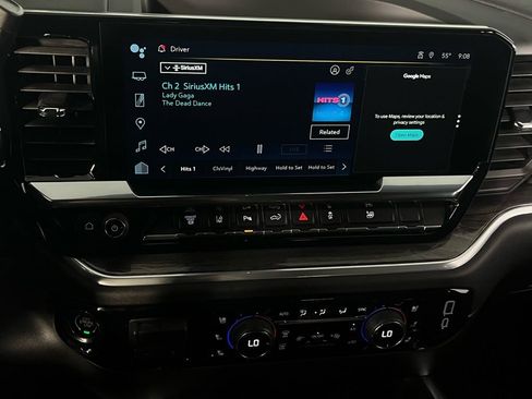 Used 2025 Chevrolet Silverado 2500 LTZ w/ LTZ Convenience Package image 20