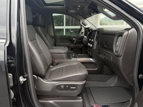 Used 2022 GMC Sierra 3500 Denali w/ Denali Black Diamond Edition AWD/4WD image 51