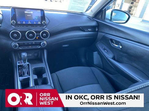 Used 2024 Nissan Sentra SV image 19
