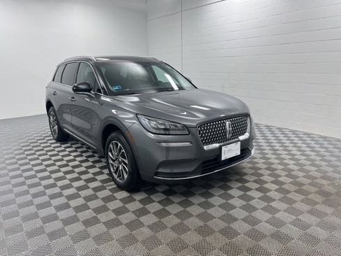 Certified 2022 Lincoln Corsair Standard w/ Equipment Group 101A image 1