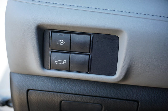 Used 2021 Toyota Highlander XLE FWD image 27