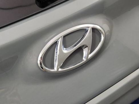 Certified 2023 Hyundai Kona SE FWD image 9