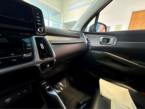 Used 2023 Kia Sorento X-Line EX AWD/4WD image 28
