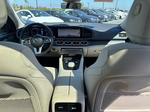 Used 2020 Mercedes-Benz GLE 450 4MATIC image 9