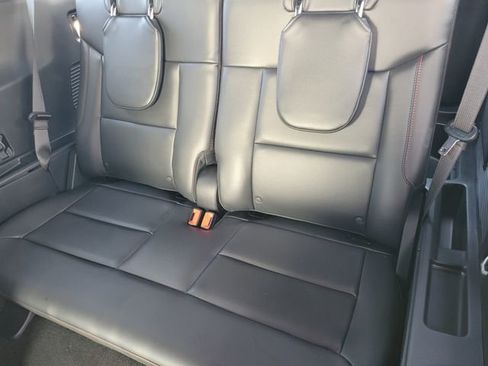 Used 2025 Ford Explorer ST image 12