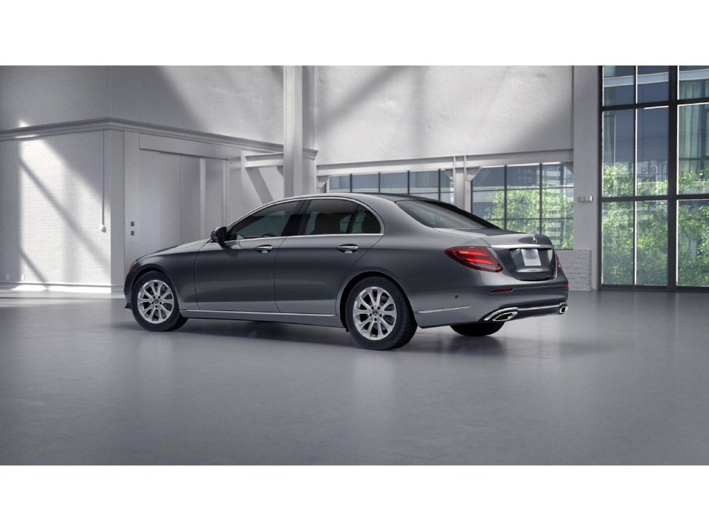 Used 2019 Mercedes-Benz E 300 4MATIC image 30