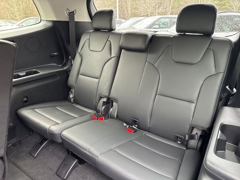 New 2025 Kia Telluride LX image 13
