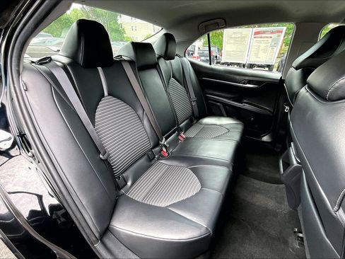 Used 2023 Toyota Camry SE FWD image 25