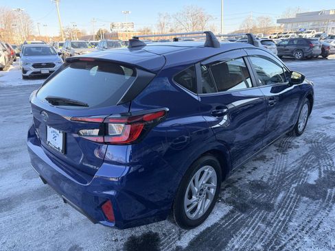 Certified 2025 Subaru Impreza 2.0i image 5