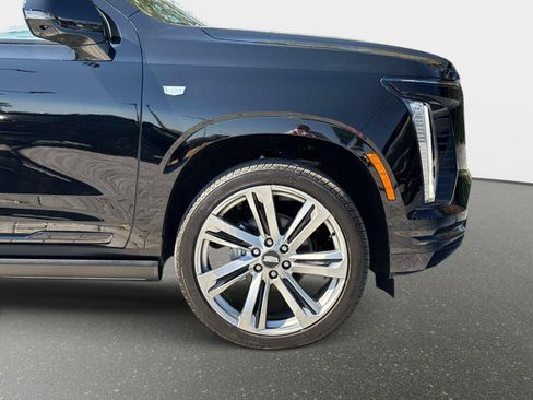 Used 2026 Cadillac Escalade Platinum Sport AWD/4WD image 23