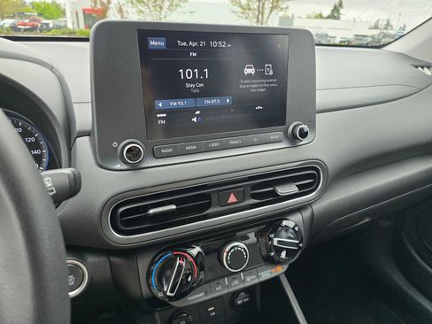 Used 2022 Hyundai Kona SEL AWD/4WD image 27