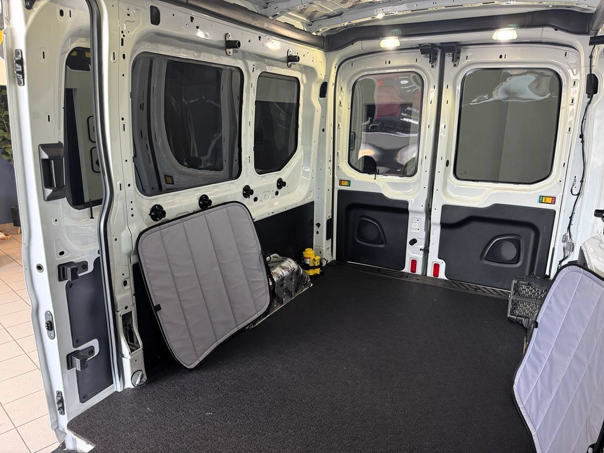 Used 2017 Ford Transit 150 148 Medium Roof RWD image 36