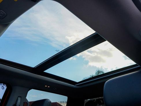 Used 2023 Ford F450 Lariat w/ FX4 Off-Road Package image 43