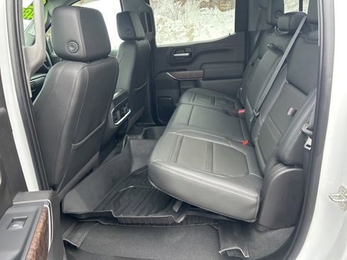 Used 2022 GMC Sierra 1500 Denali w/ Denali Premium Package image 20