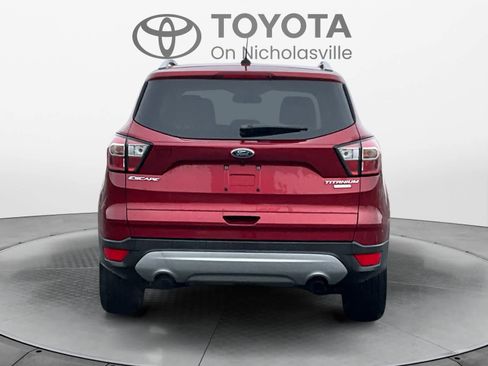 Used 2017 Ford Escape Titanium image 5
