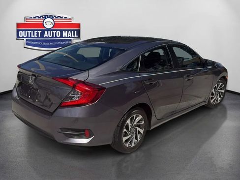 Used 2016 Honda Civic EX image 3