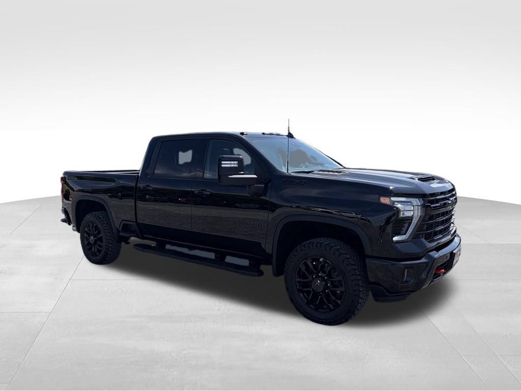 Used 2025 Chevrolet Silverado 2500 LTZ w/ Trail Boss Package AWD/4WD image 28