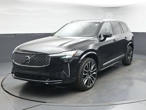 New 2026 Volvo XC90 B6 Plus w/ Protection Package Premier AWD/4WD image 3