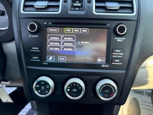 Used 2017 Subaru Forester 2.5i AWD/4WD image 19