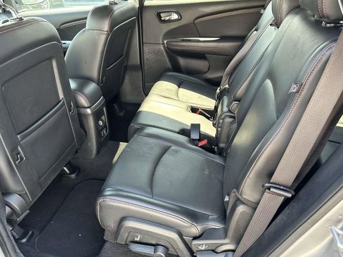 Used 2019 Dodge Journey GT w/ Driver Convenience Group image 14