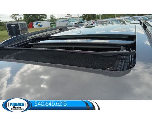 New 2025 Honda Pilot Touring image 16