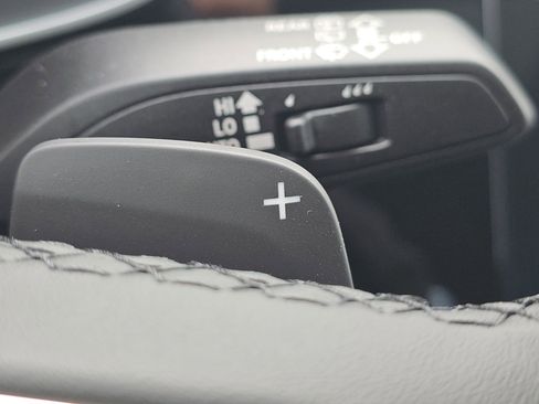 New 2025 Audi Q3 2.0T Premium image 27