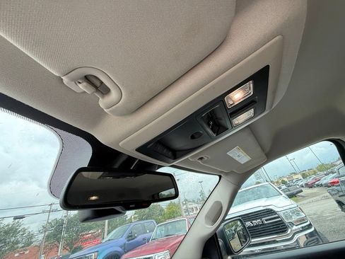 Used 2016 RAM 1500 Laramie w/ Convenience Group AWD/4WD image 24