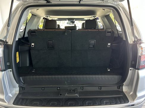 Used 2022 Toyota 4Runner Limited image 37