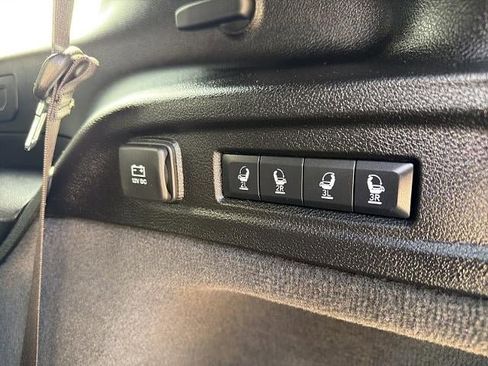 Used 2025 Jeep Grand Cherokee L Overland w/ Trailer Tow Package image 13