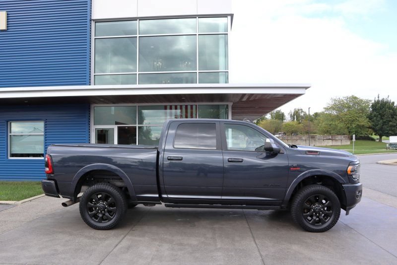 Used 2022 RAM 2500 Limited AWD/4WD image 2