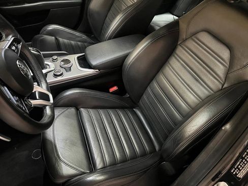 Used 2021 Alfa Romeo Giulia Ti Sport image 15