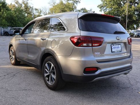 Used 2019 Kia Sorento EX FWD image 5
