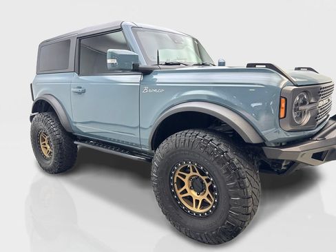 Used 2022 Ford Bronco Outer Banks w/ Sasquatch Package AWD/4WD image 12