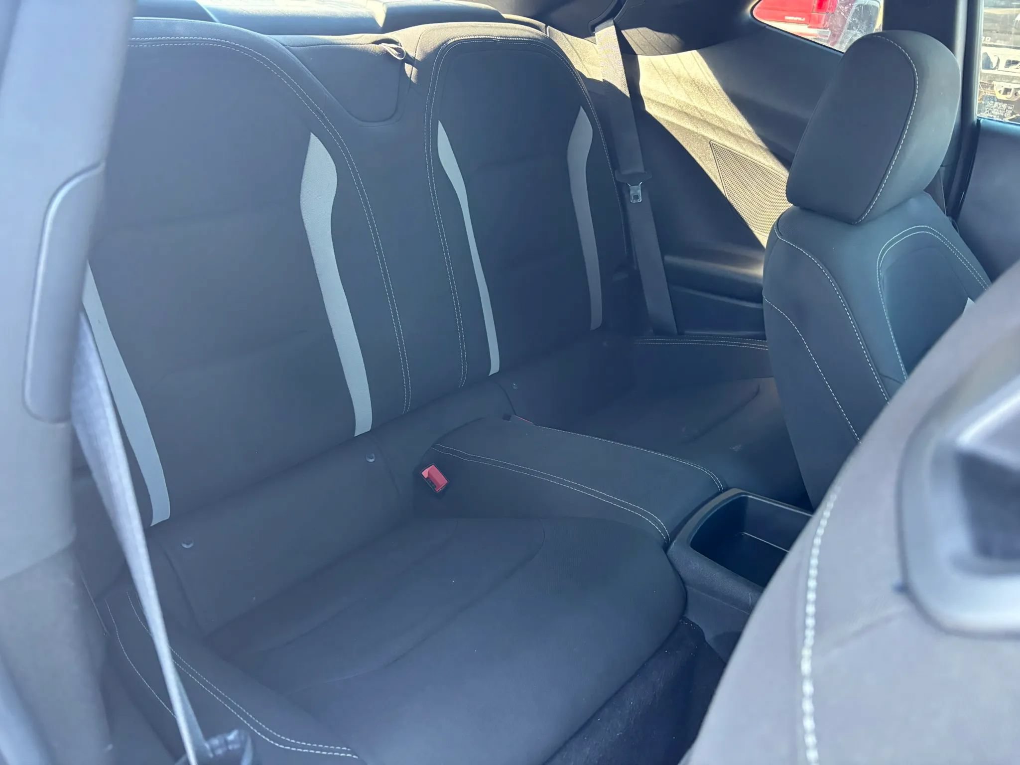 Used 2018 Chevrolet Camaro LT RWD image 13