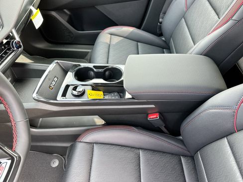 New 2026 Chevrolet Equinox RS FWD image 21