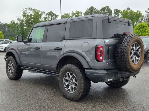 Used 2024 Ford Bronco Badlands AWD/4WD image 3