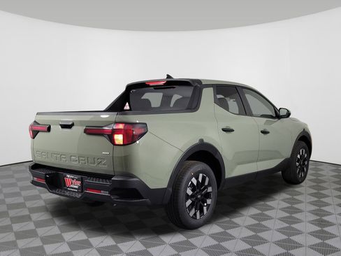 New 2025 Hyundai Santa Cruz SE image 3